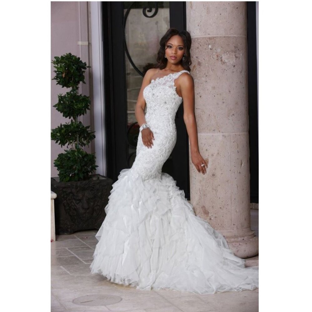 DaVinci White One-Shoulder Mermaid Wedding Dress w/ Ruffle Skirt 50374